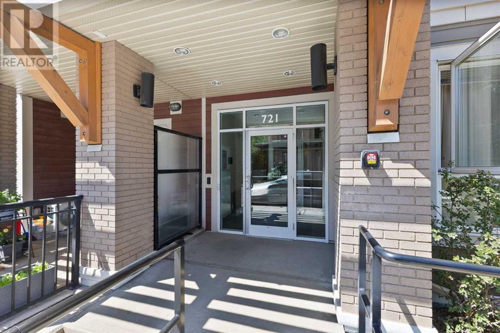 Single Family House for Sale in    Street NE Renfrew Calgary 