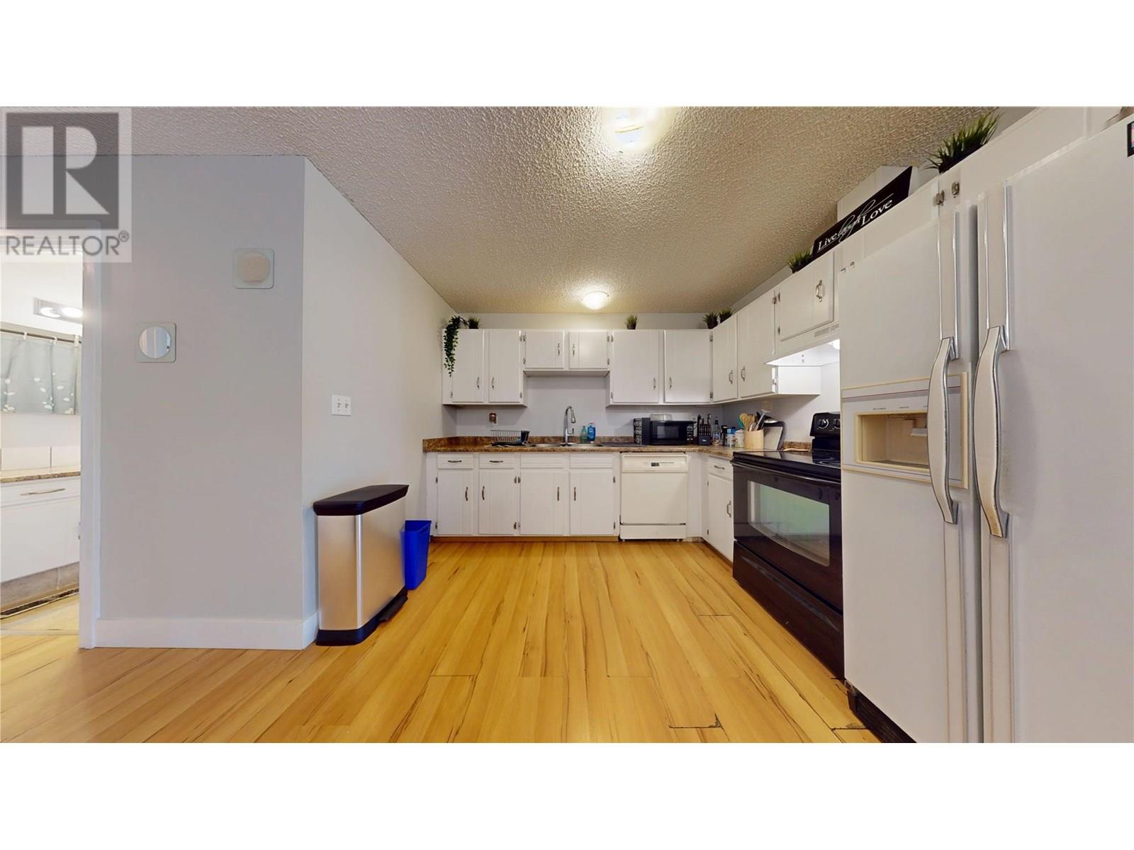 830/832 Irma Road, Kelowna