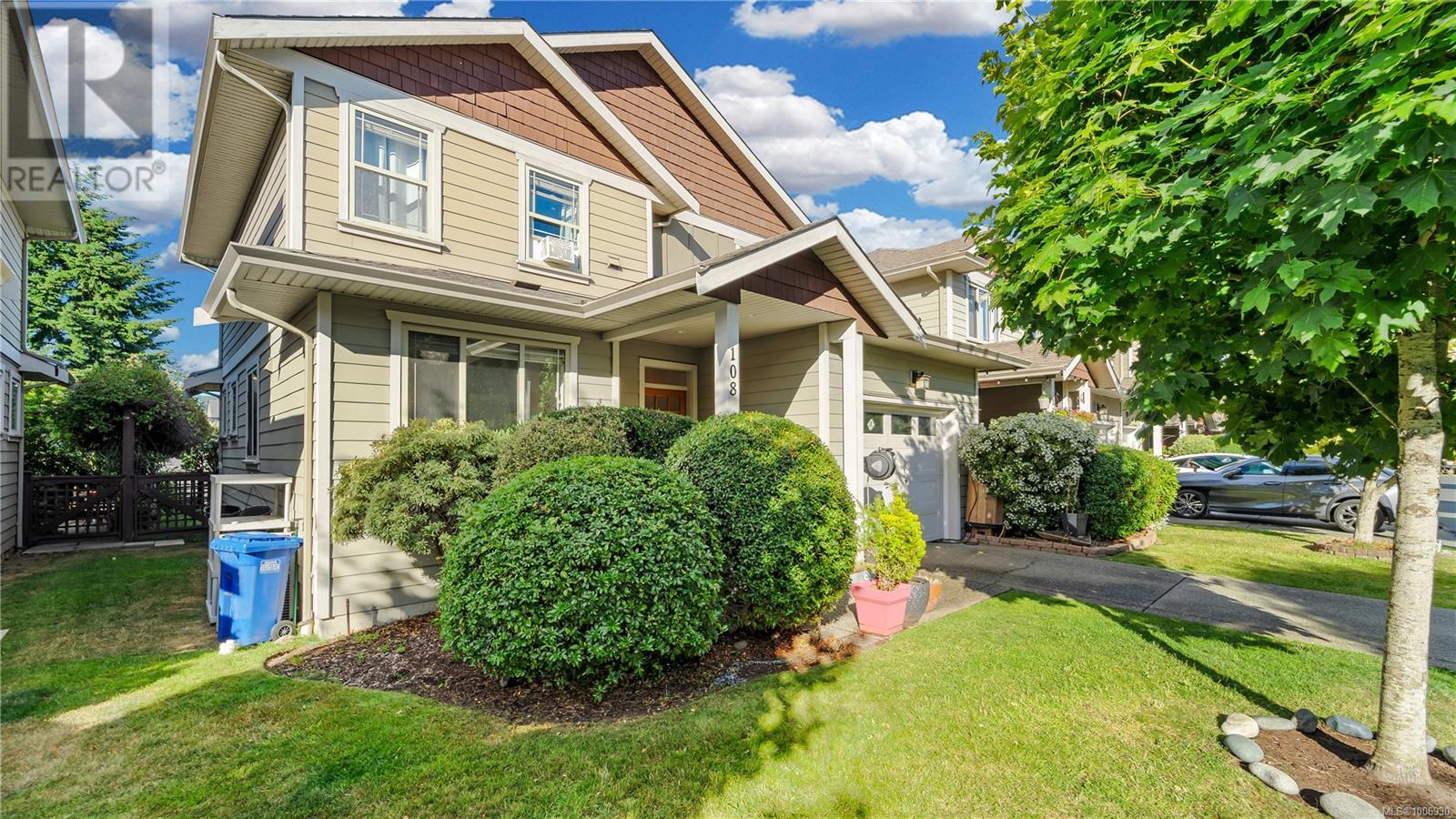 Photo 16 of 108 6591 Arranwood Dr, Sooke BC