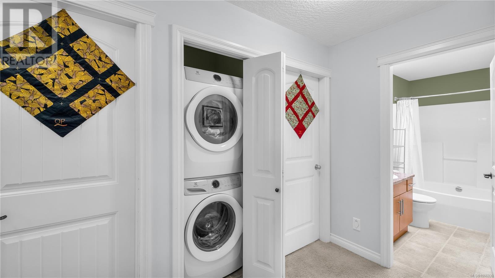 Photo 31 of 108 6591 Arranwood Dr, Sooke BC