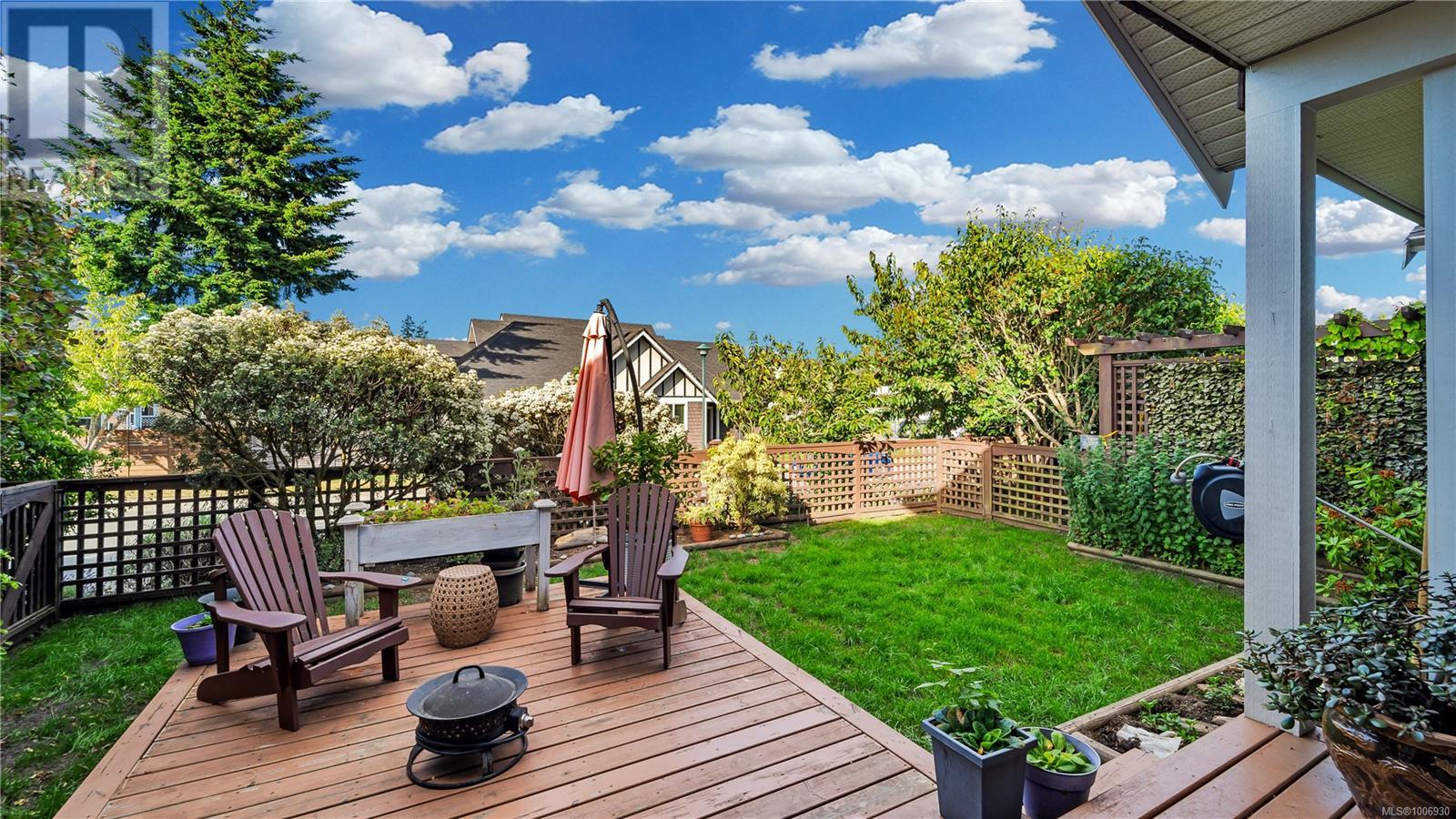 Photo 35 of 108 6591 Arranwood Dr, Sooke BC