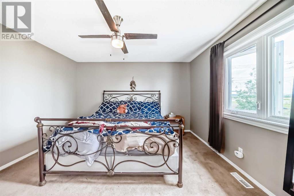 Single Family House for Sale in  Chapalina Crescent SE Chaparral Calgary 