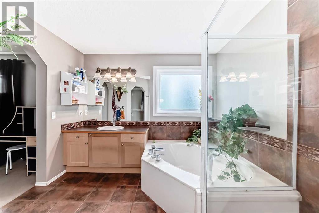 Single Family House for Sale in  Chapalina Crescent SE Chaparral Calgary 