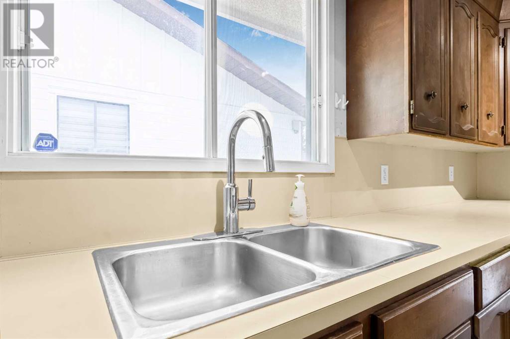Single Family House Bungalow for Sale in  Bermuda Way NW Beddington Heights Calgary 