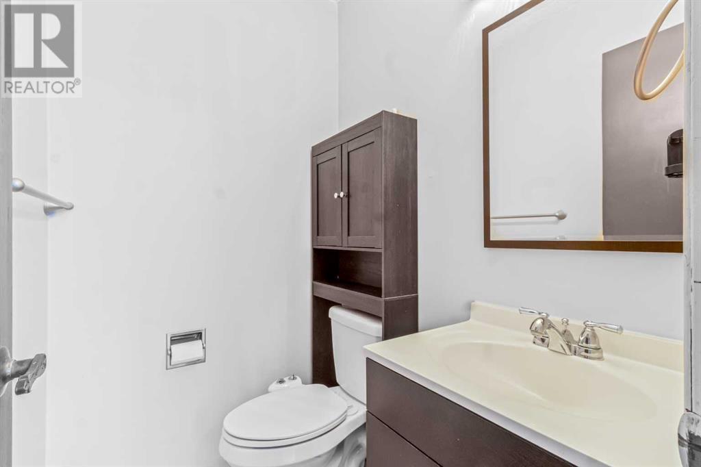 Single Family House Bungalow for Sale in  Bermuda Way NW Beddington Heights Calgary 