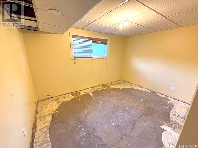Photo 19 of 1635 Marquis Avenue, Moose Jaw SK