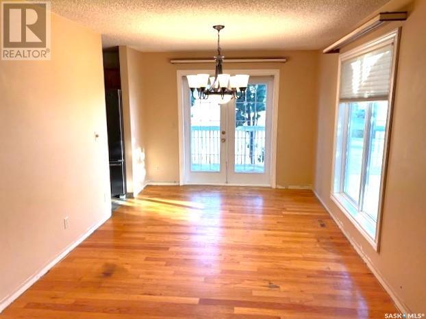 Photo 9 of 1635 Marquis Avenue, Moose Jaw SK