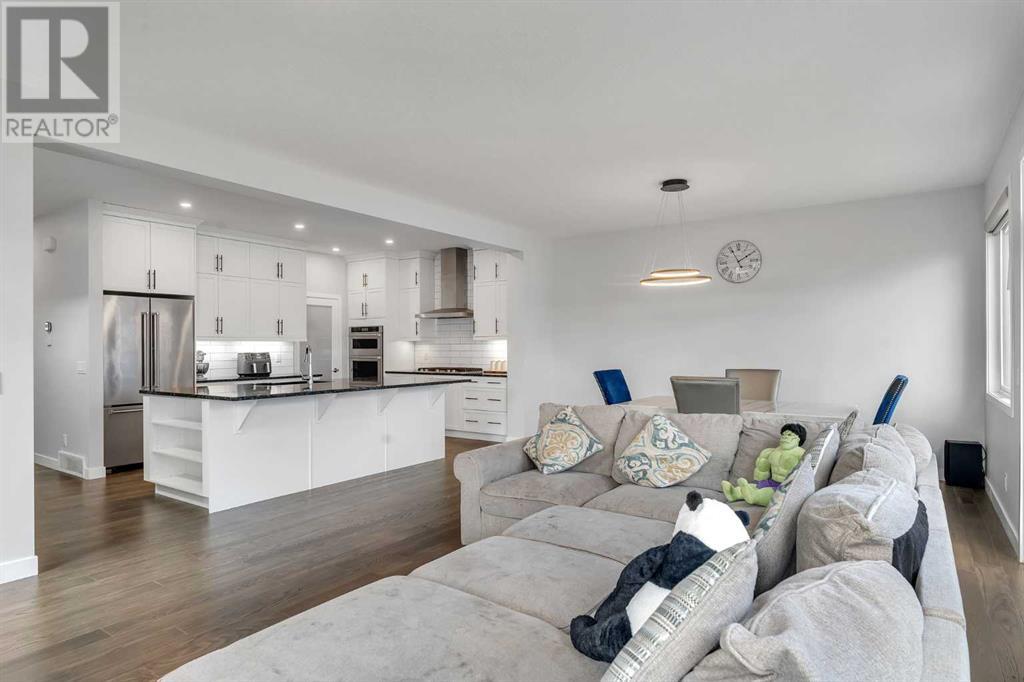 Single Family House for Sale in  CORNER MEADOWS Grove NE Cornerstone Calgary 