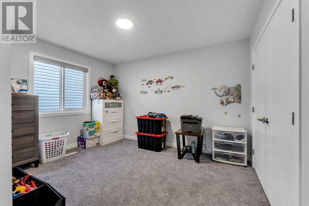 Single Family House for Sale in  CORNER MEADOWS Grove NE Cornerstone Calgary 