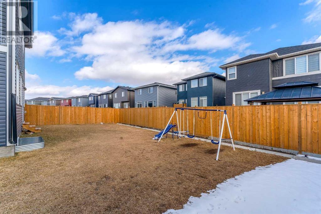 Single Family House for Sale in  CORNER MEADOWS Grove NE Cornerstone Calgary 