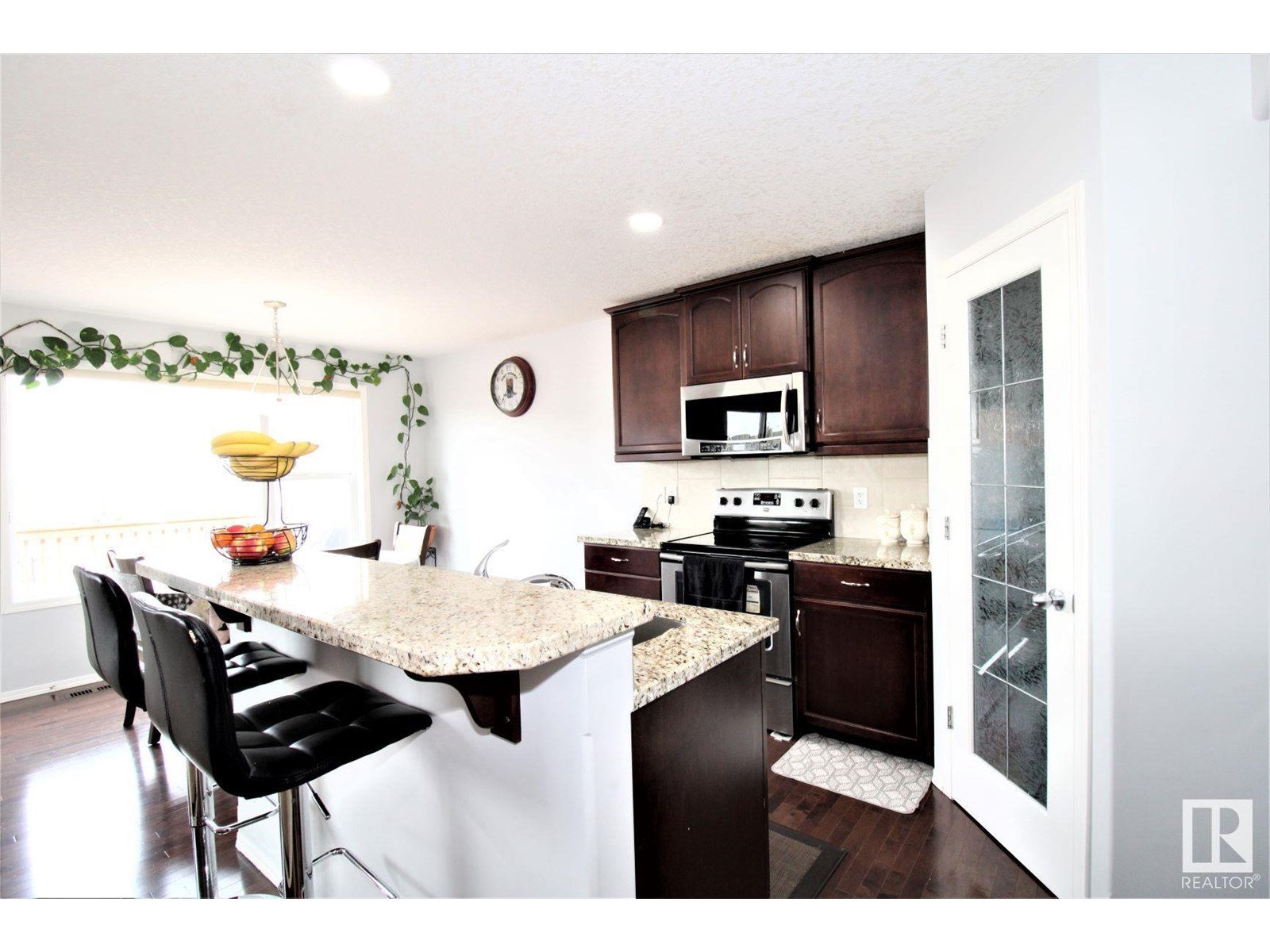 Photo 20 of 1218 37 Av Nw Nw, Edmonton AB