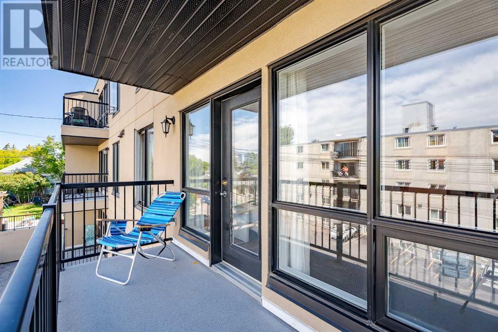 Single Family House for Sale in    Avenue SW Bankview Calgary 