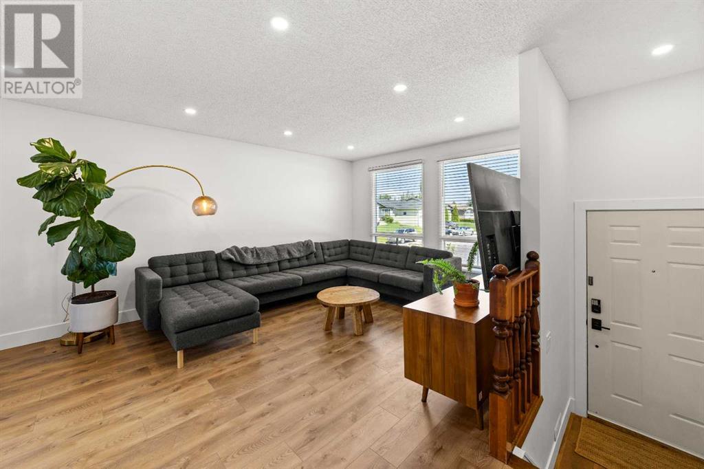 Single Family House 4 Level for Sale in  Bernard Court NW Beddington Heights Calgary 