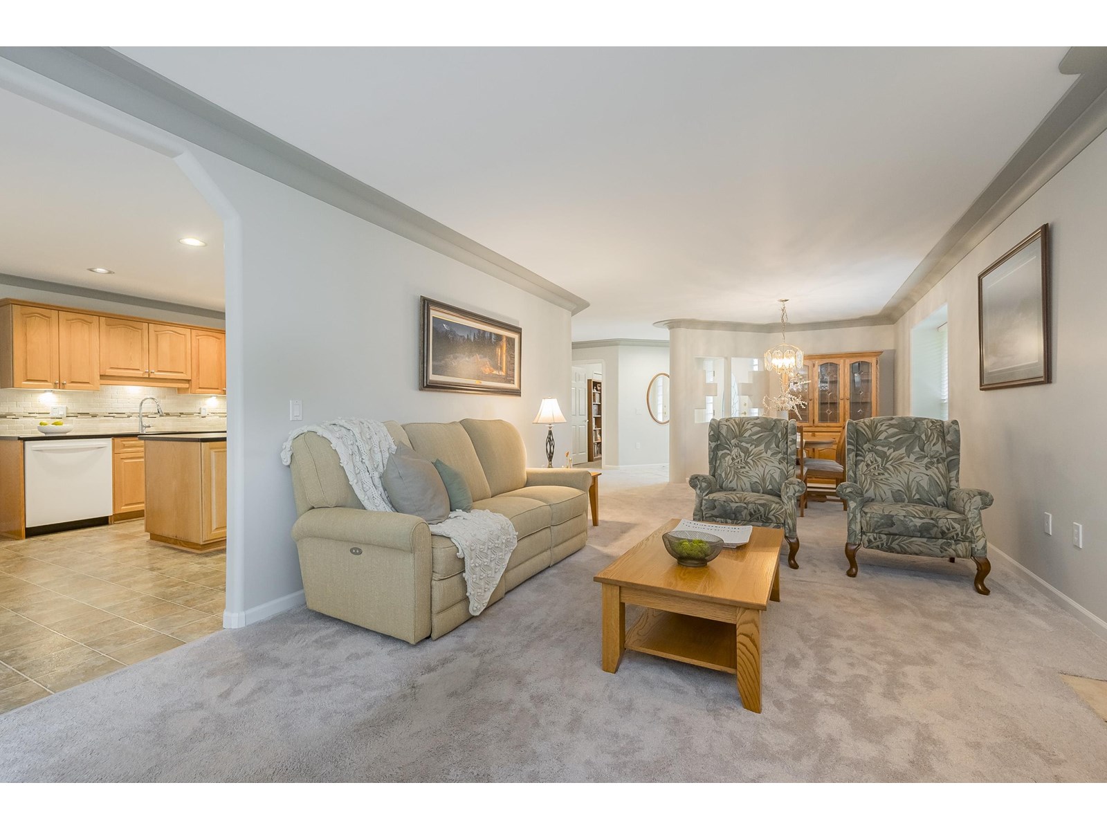 Photo 5 of 20792 91 Avenue, Langley BC