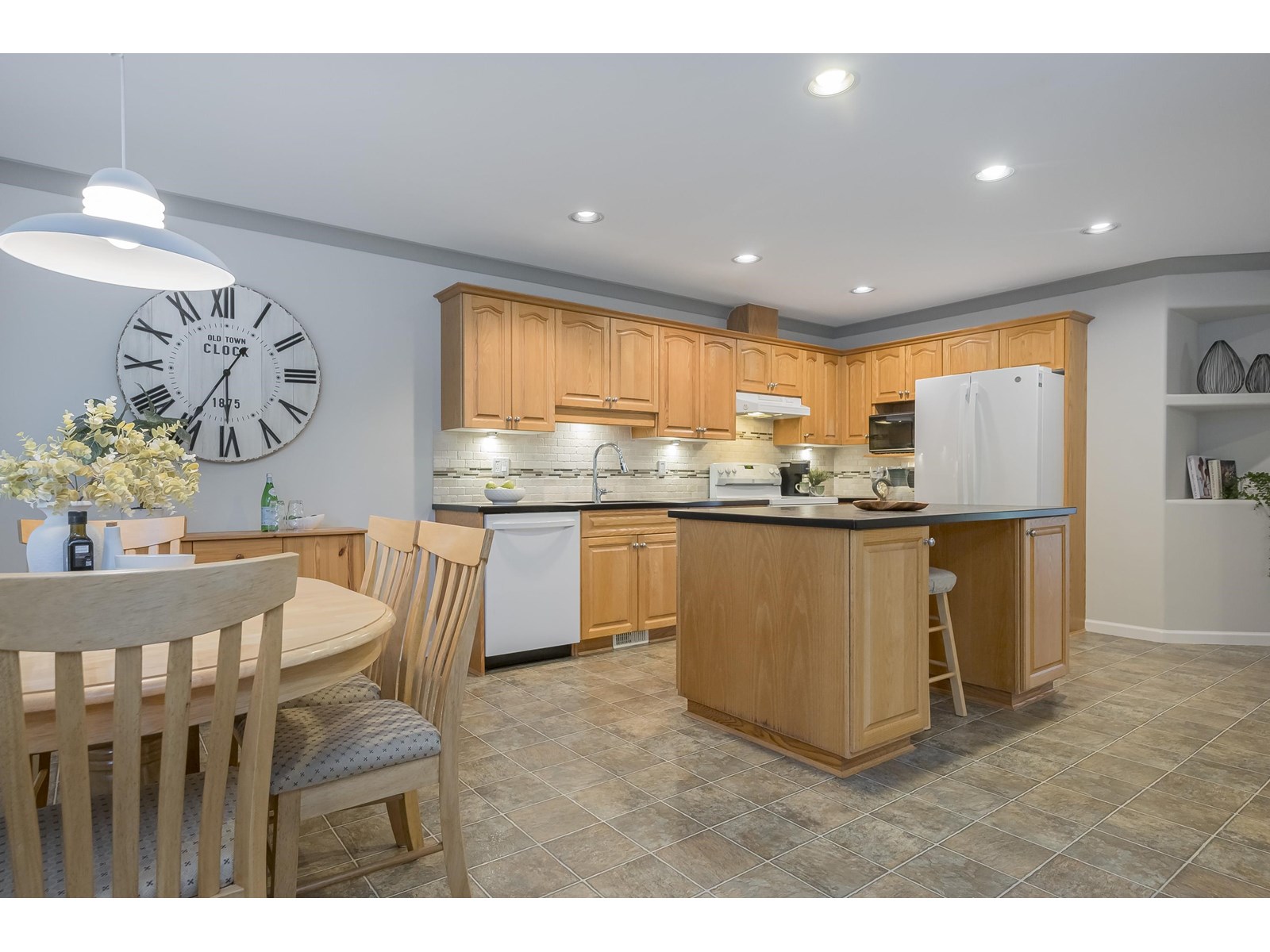 Photo 1 of 20792 91 Avenue, Langley BC