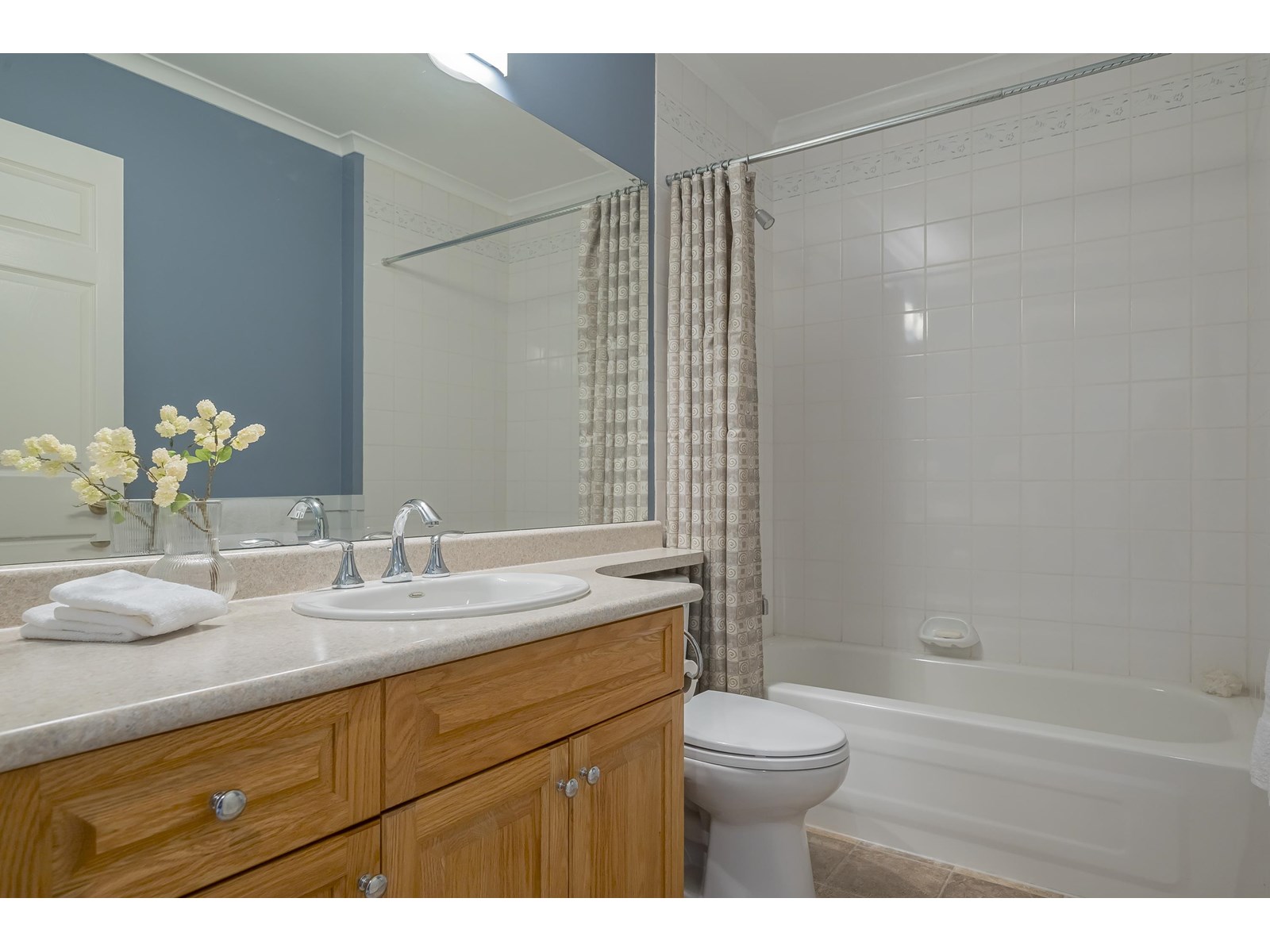 Photo 22 of 20792 91 Avenue, Langley BC