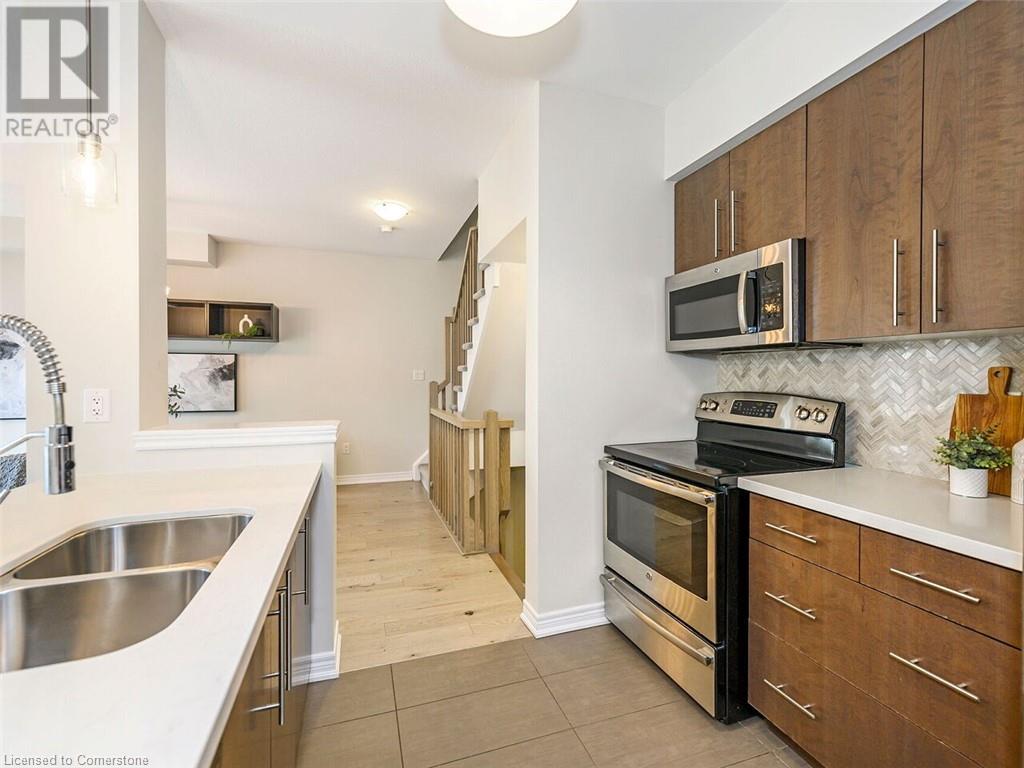 Photo 35 of 515 Winston Road Unit 84, Grimsby ON