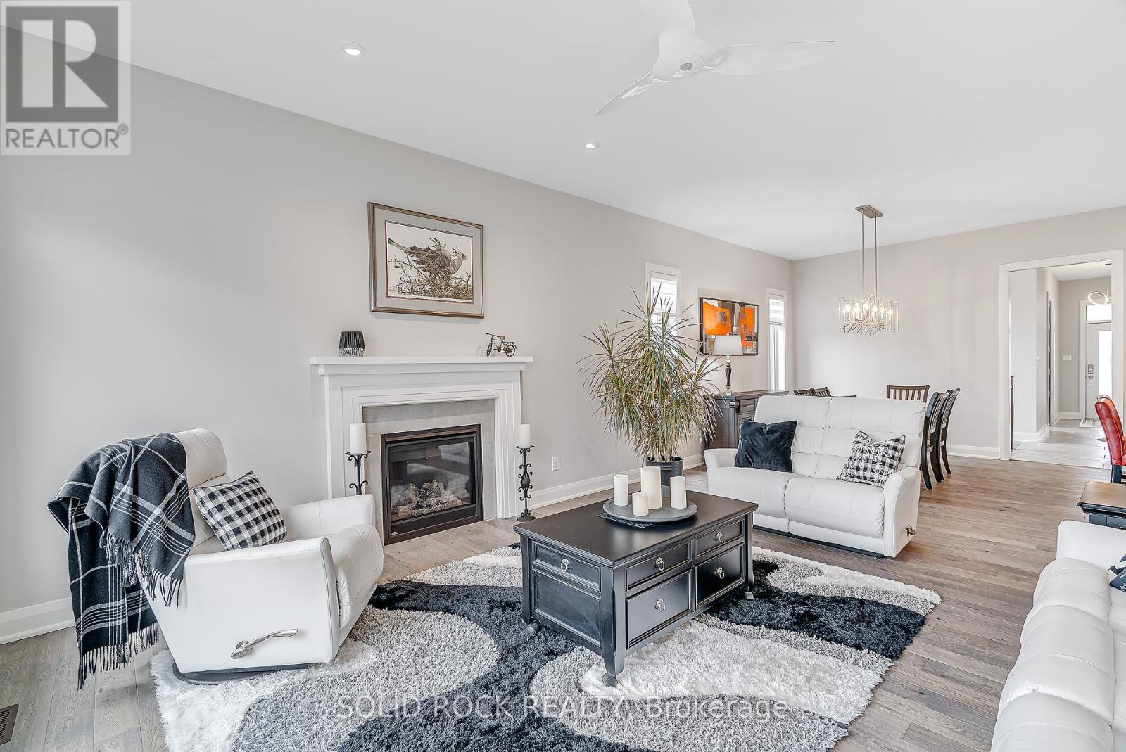 Photo 18 of 135 Pathfinder Way, Ottawa ON