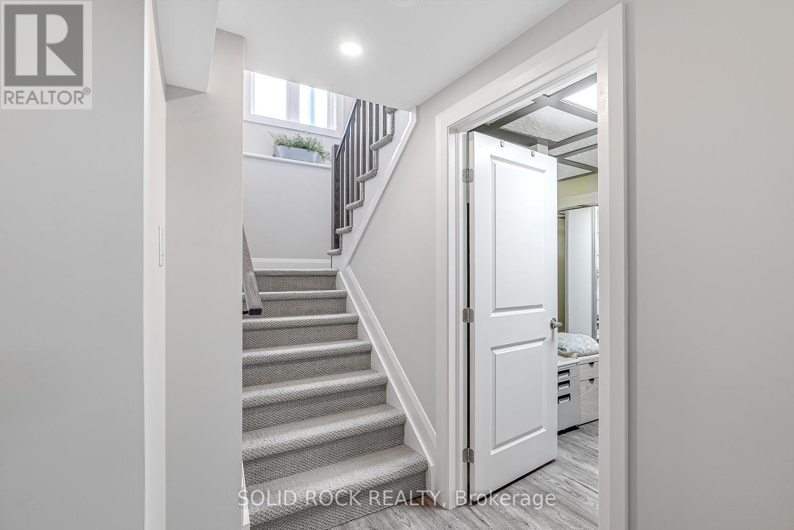 Photo 29 of 135 Pathfinder Way, Ottawa ON