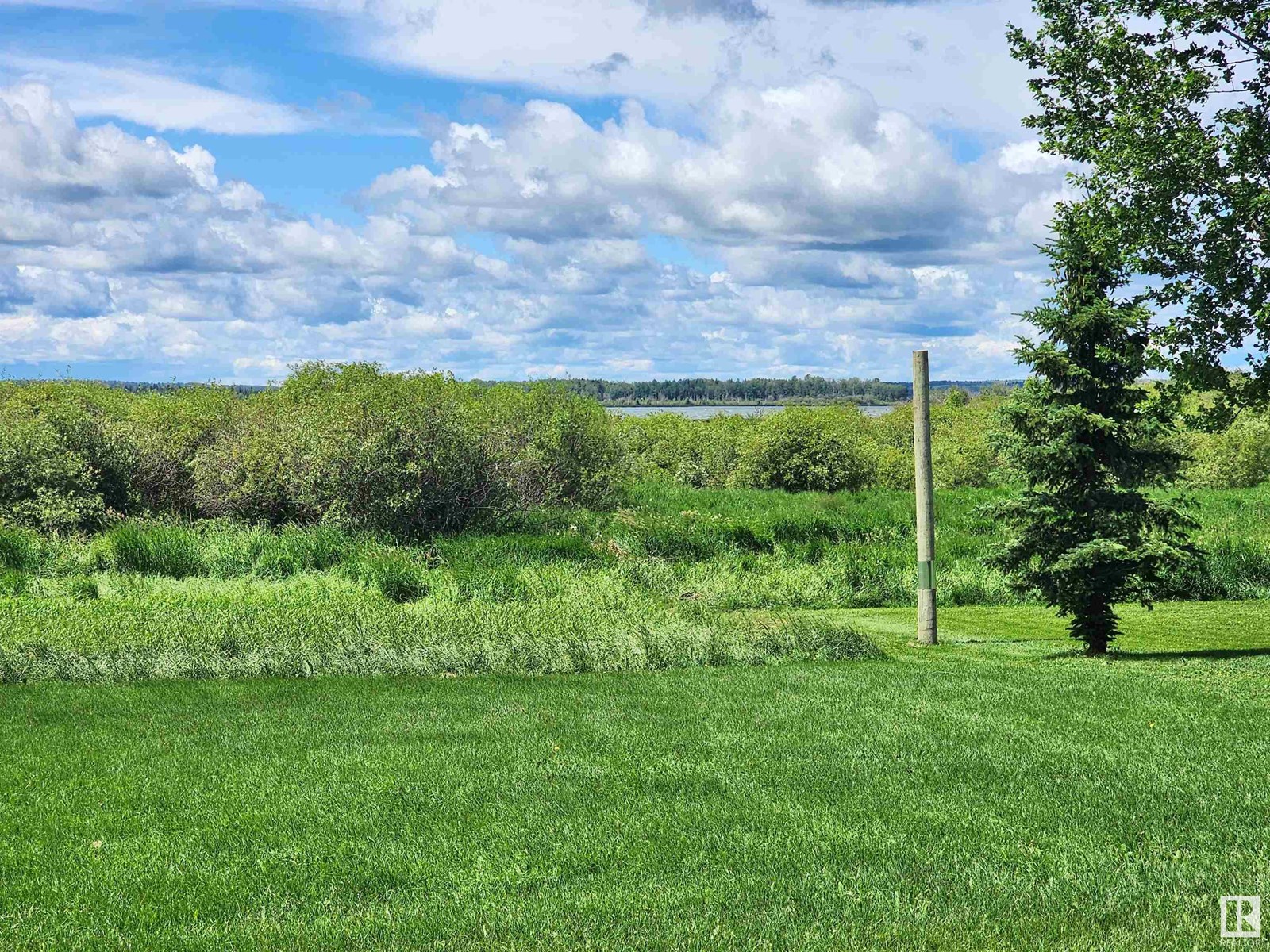 Photo 2 of 553 461032 Hwy 13, Rural Wetaskiwin County AB