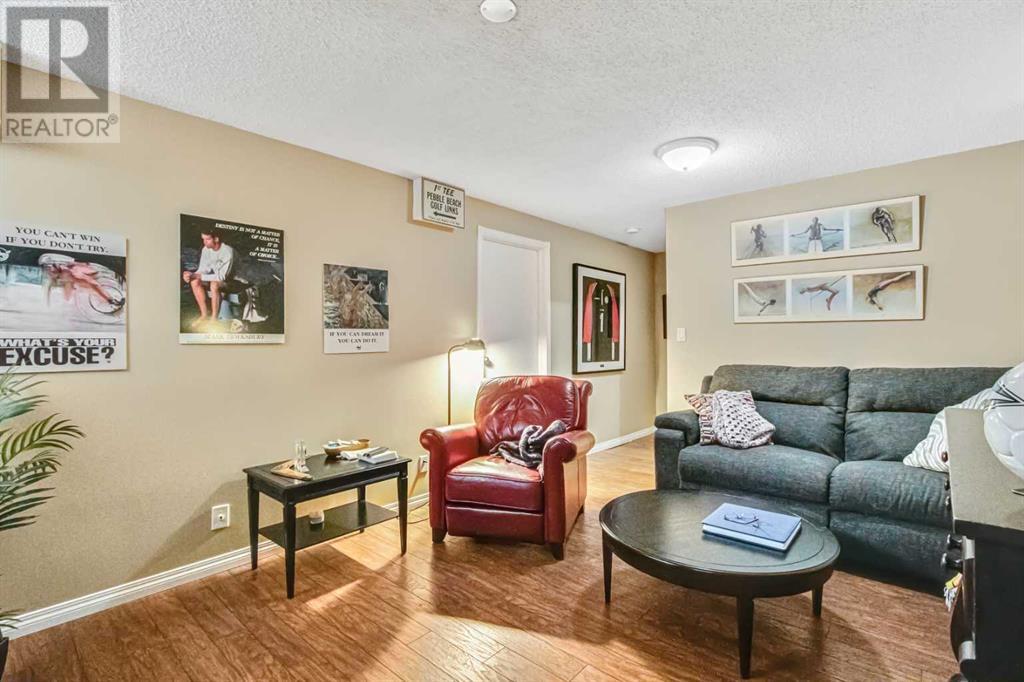 12, 5315 53 Avenue NW, Calgary, Alberta