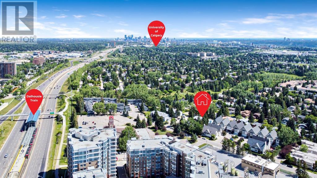 Single Family House for Sale in    Avenue NW Varsity Calgary 
