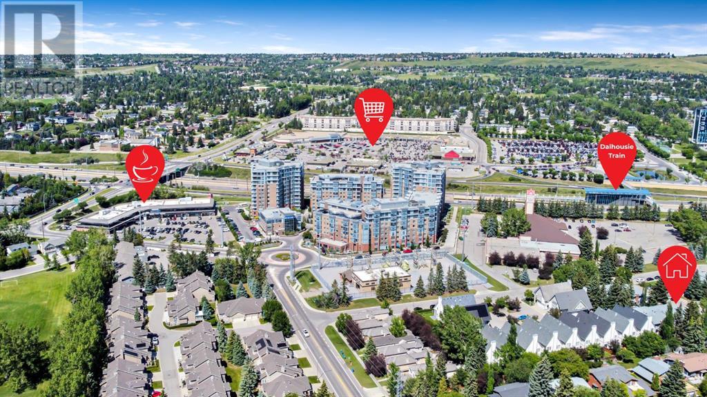 Single Family House for Sale in    Avenue NW Varsity Calgary 