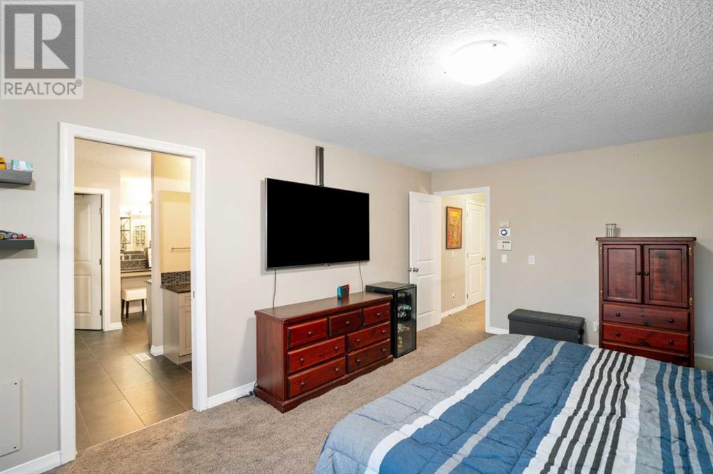 Single Family House for Sale in  Chaparral Valley Green SE Chaparral Calgary 
