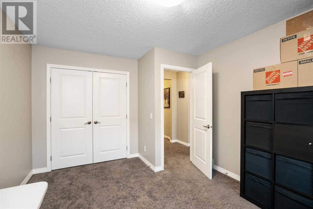 Single Family House for Sale in  Chaparral Valley Green SE Chaparral Calgary 