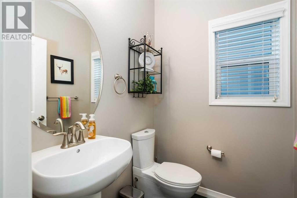 Single Family House for Sale in  Chaparral Valley Green SE Chaparral Calgary 
