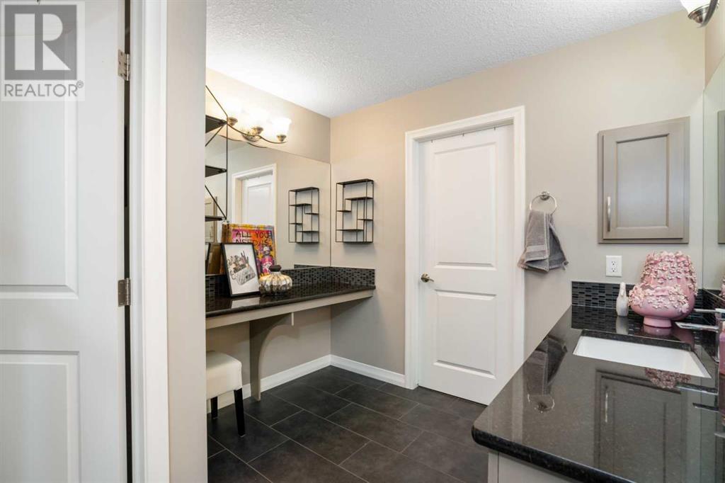 Single Family House for Sale in  Chaparral Valley Green SE Chaparral Calgary 