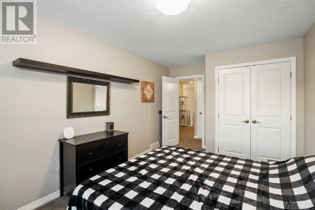 Single Family House for Sale in  Chaparral Valley Green SE Chaparral Calgary 