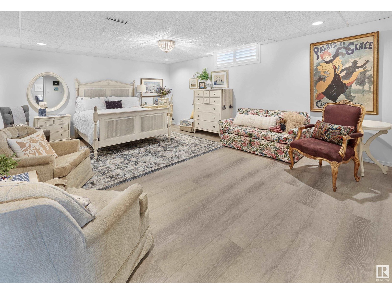4804 154 ST NW - 39