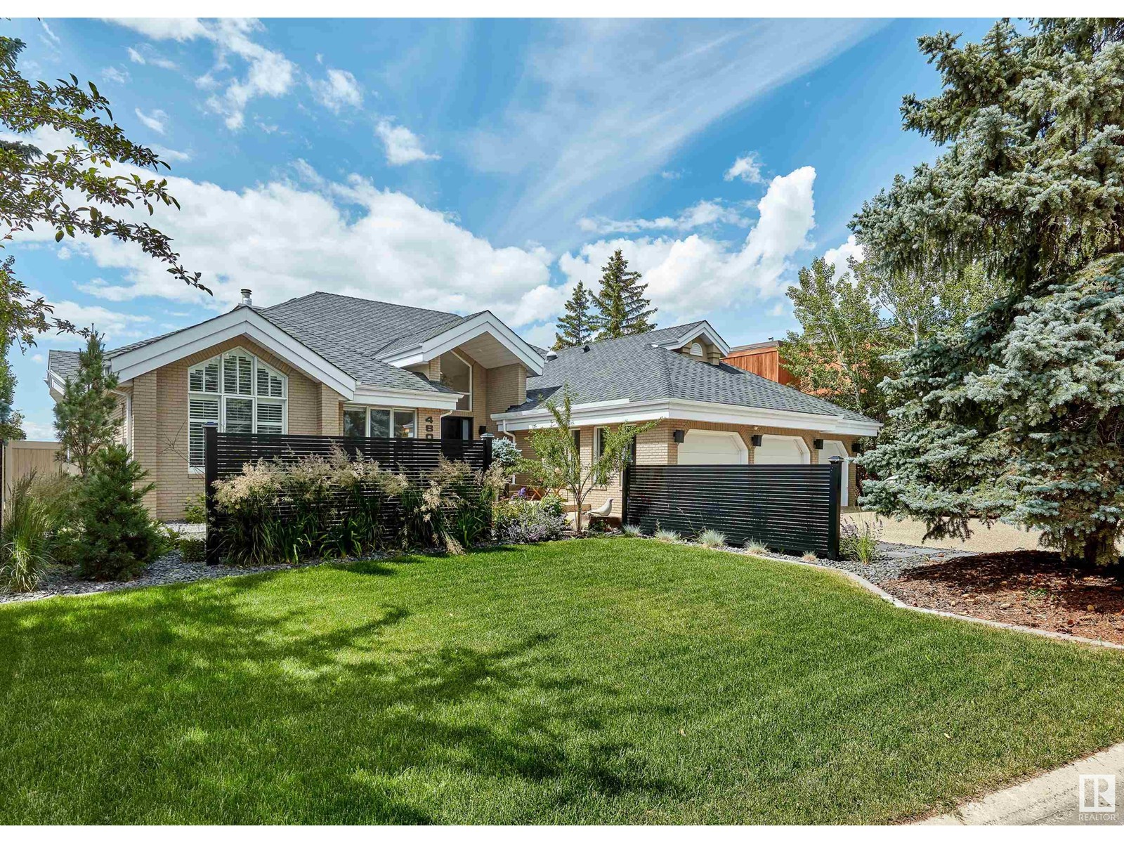 4804 154 ST NW - 4