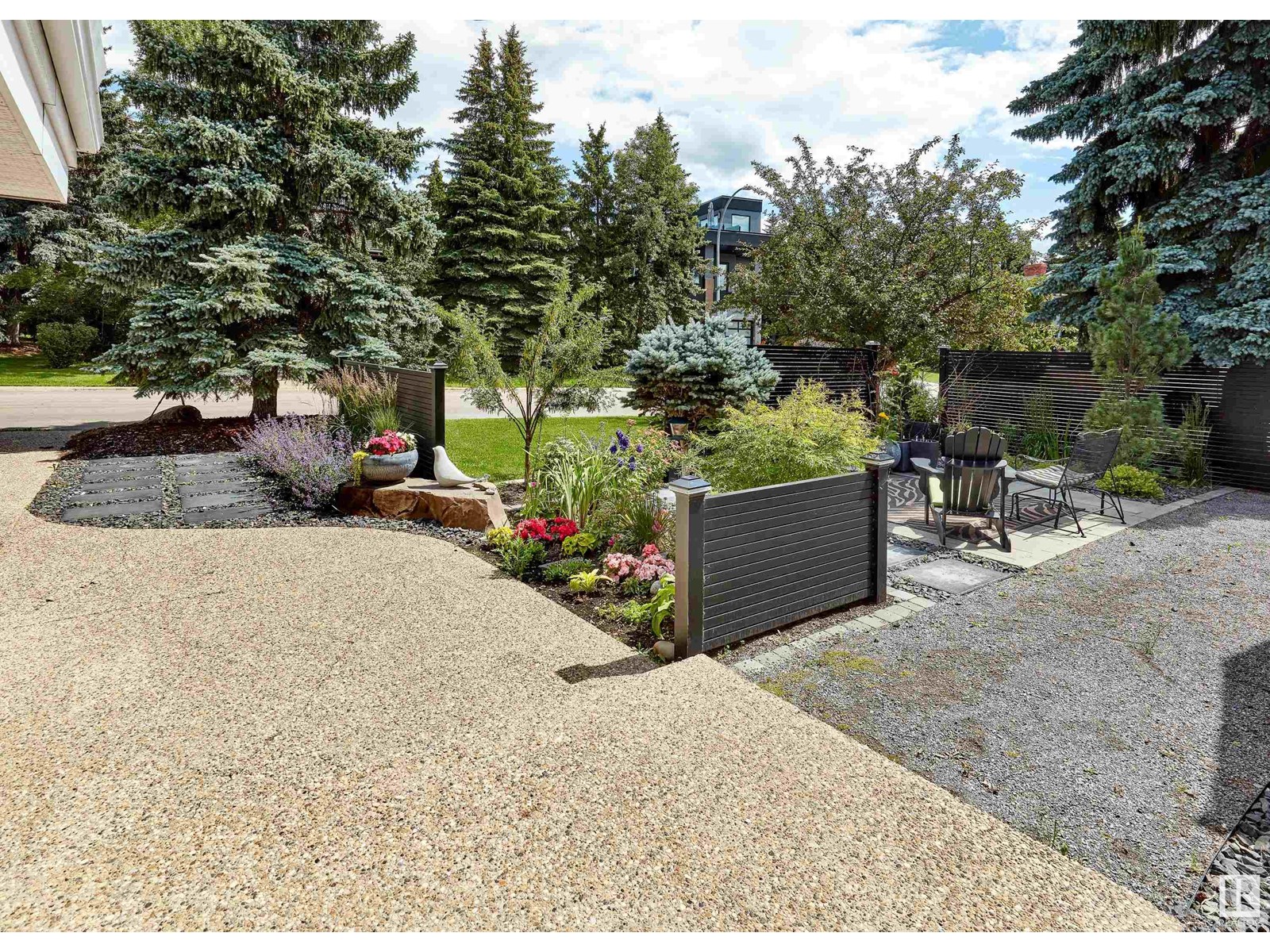 4804 154 ST NW - 5