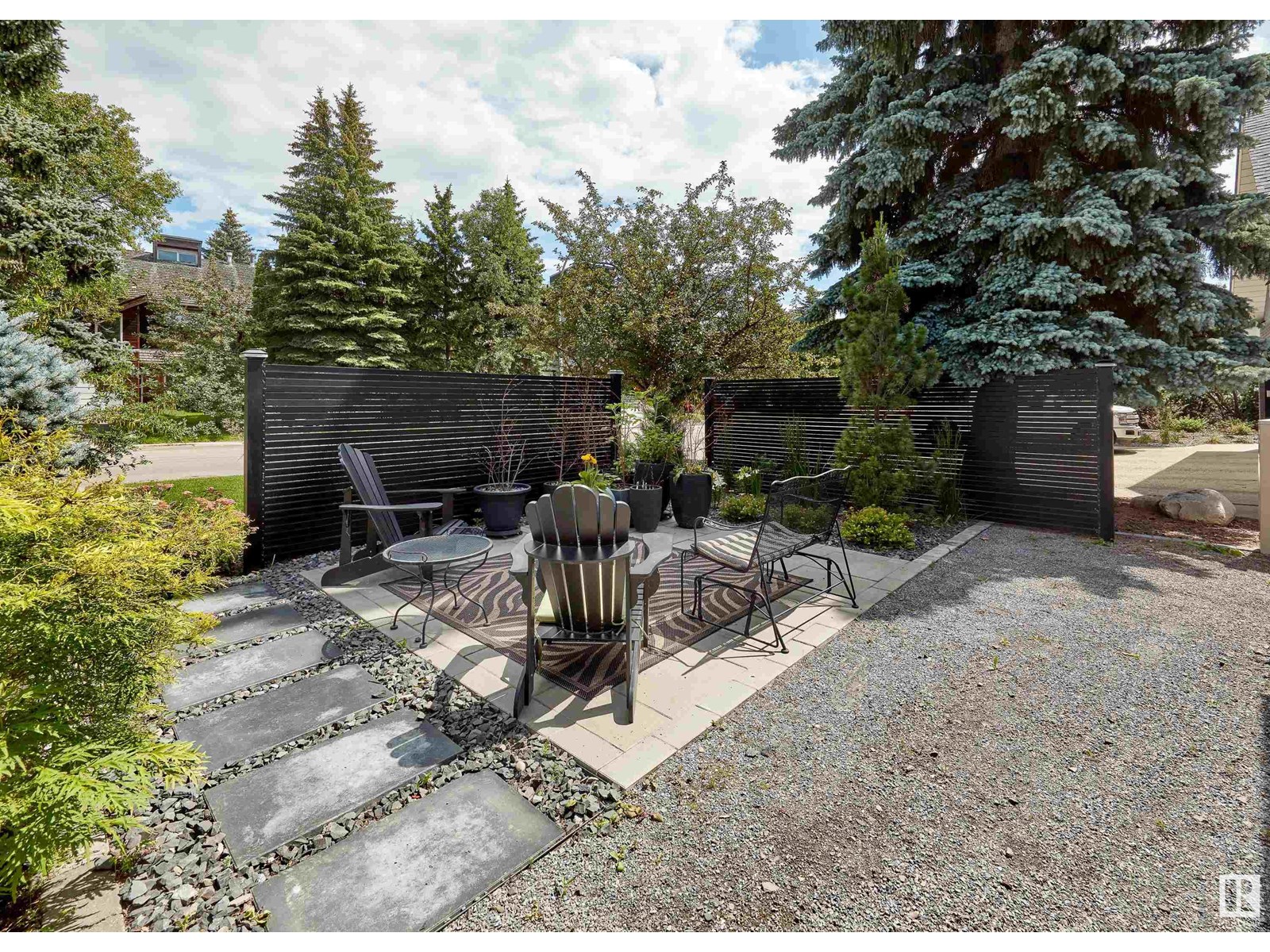 4804 154 ST NW - 6