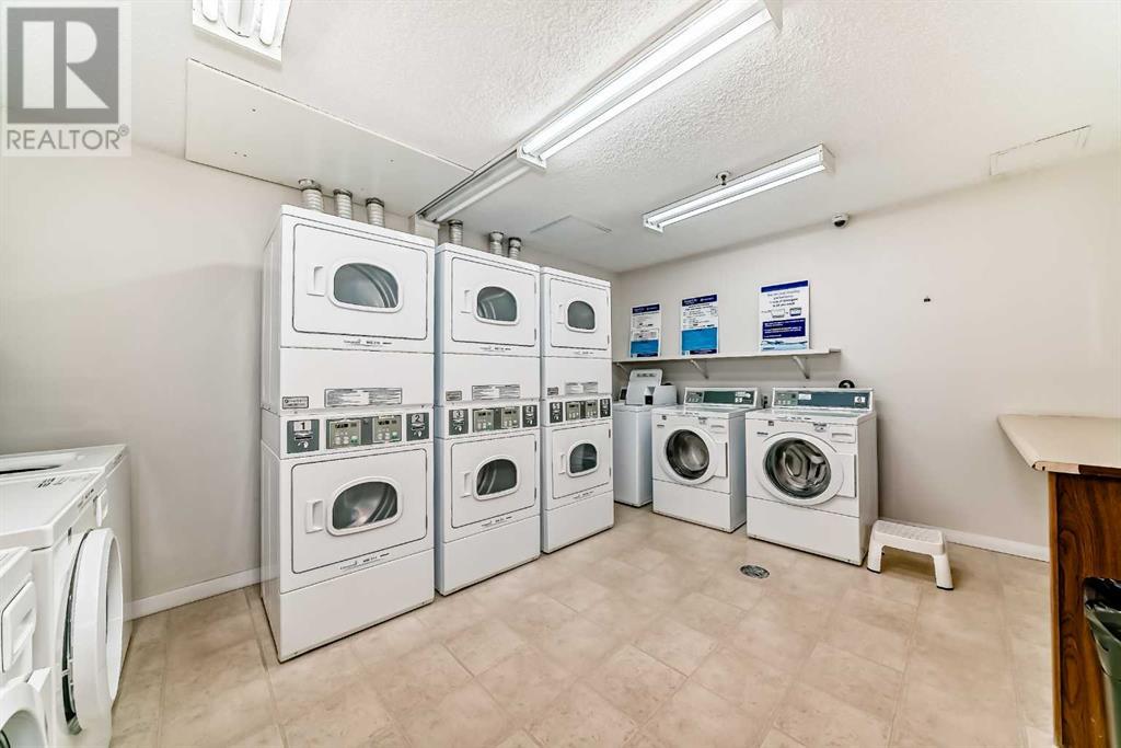 Single Family House for Sale in    Avenue SW Windsor Park Calgary 