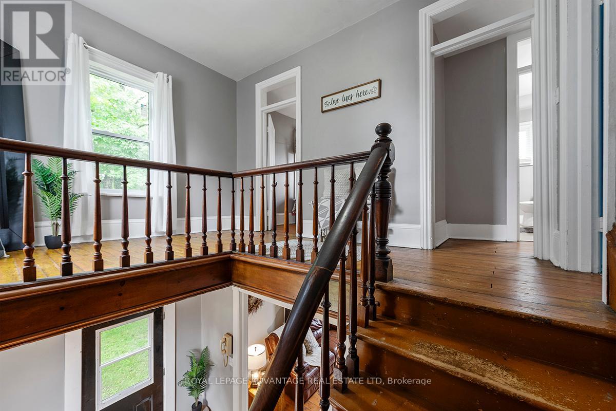 Photo 24 of 526 Kelford Drive, Tay Valley ON