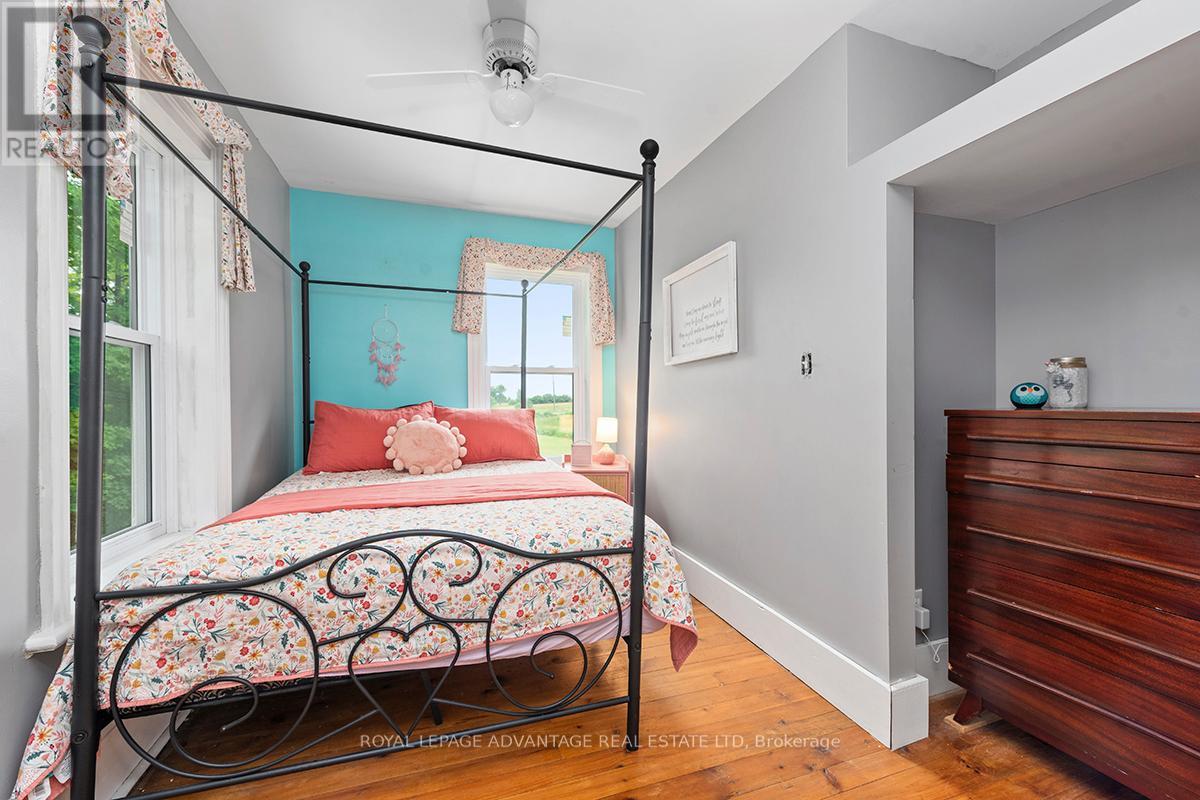 Photo 26 of 526 Kelford Drive, Tay Valley ON
