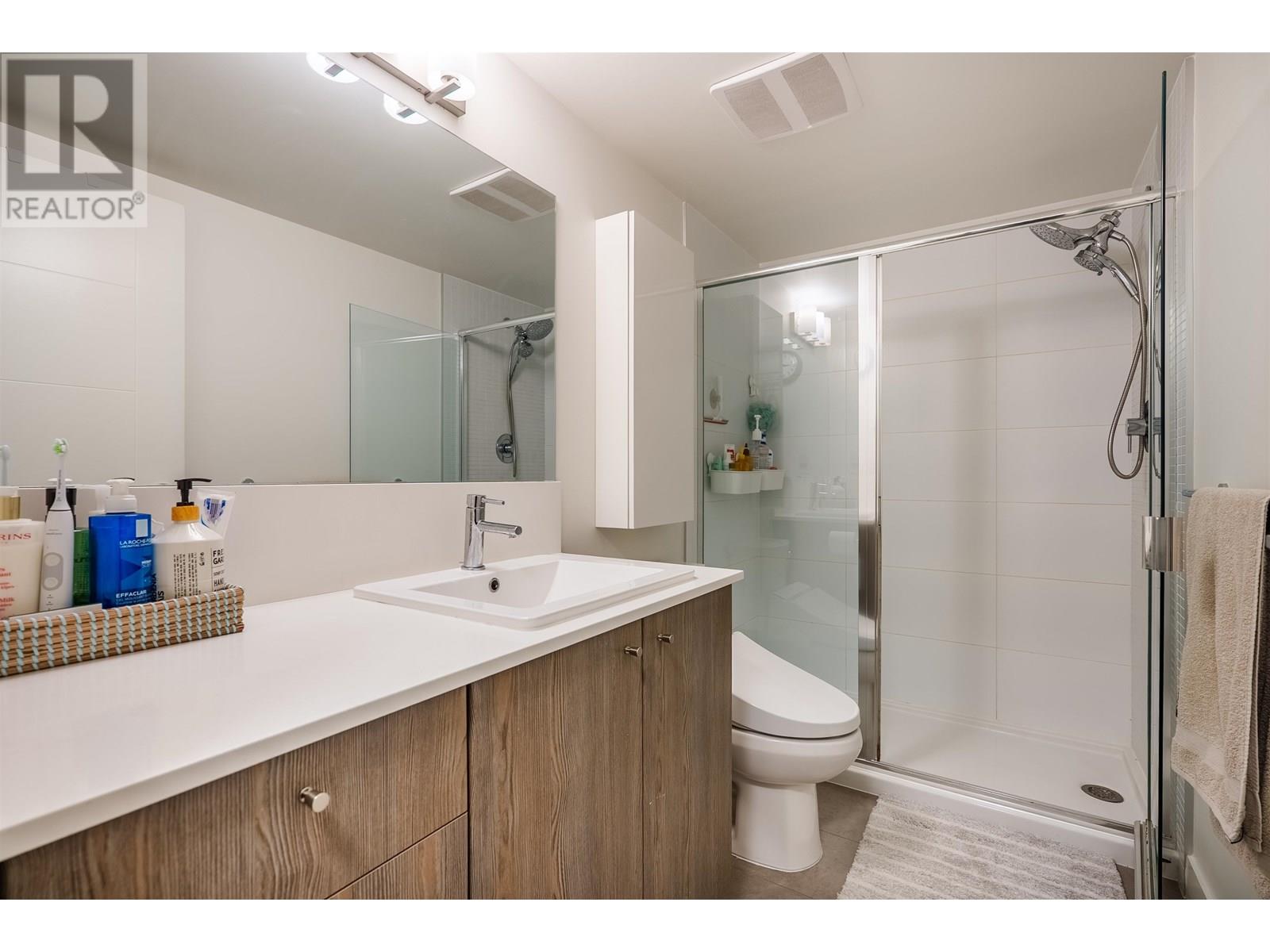 418 2525 CLARKE STREET, Port Moody