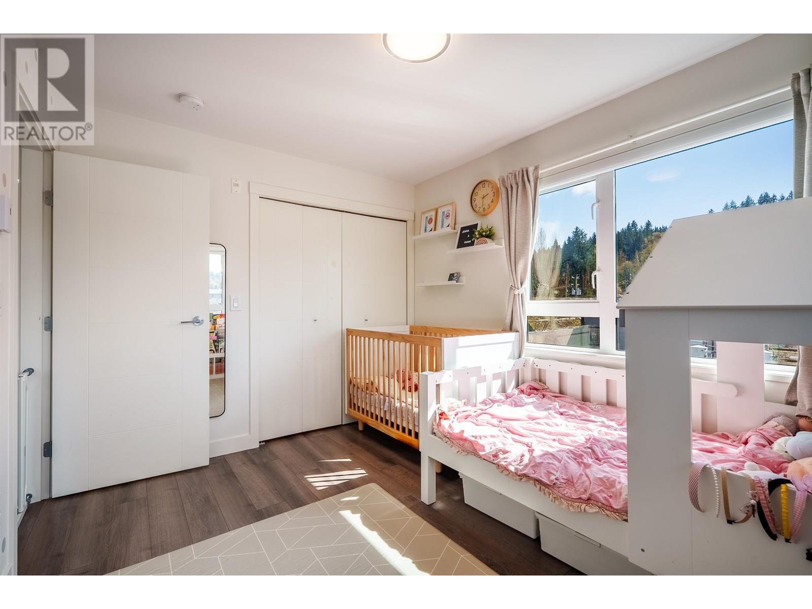 418 2525 CLARKE STREET, Port Moody