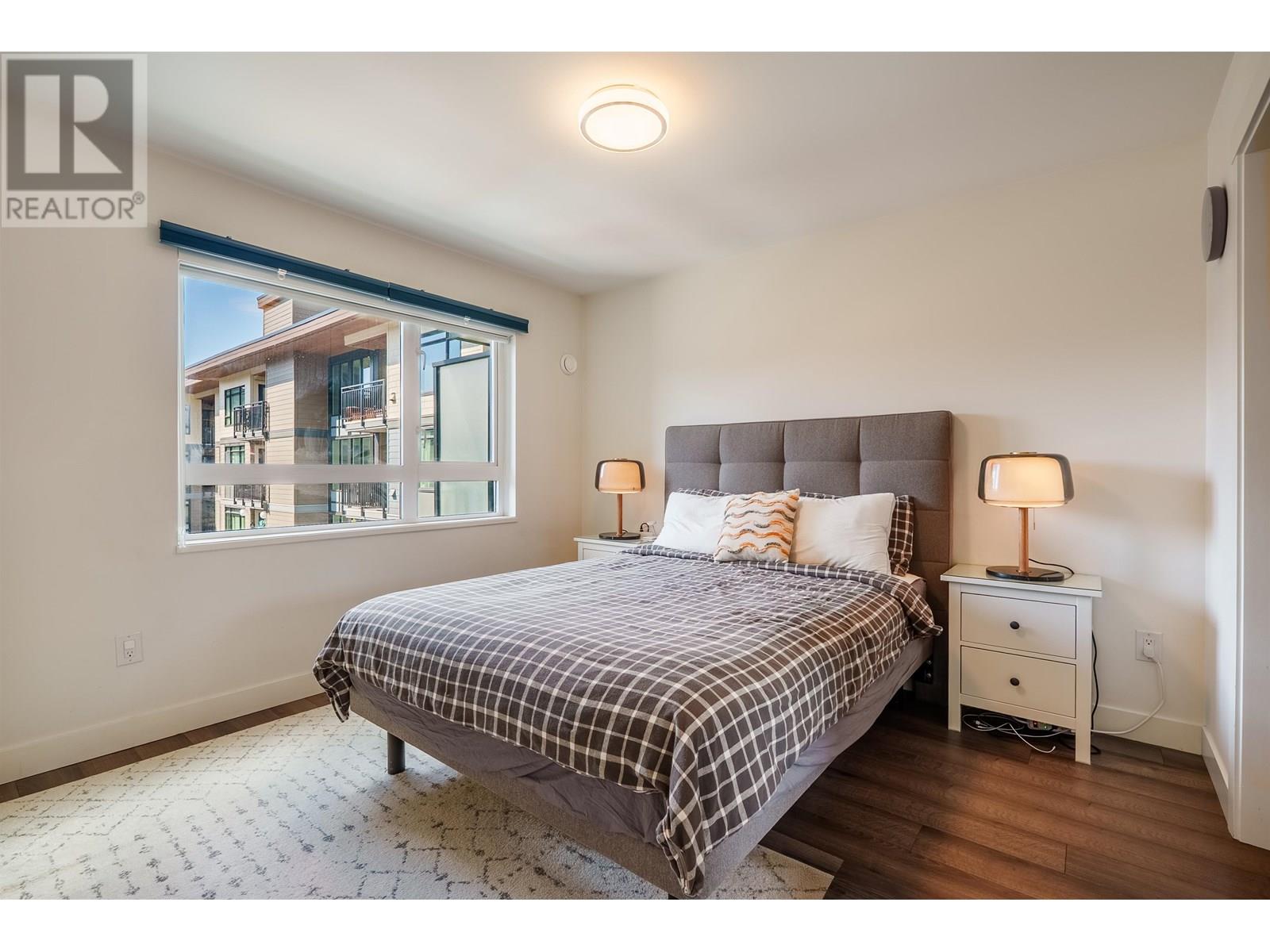 418 2525 CLARKE STREET, Port Moody
