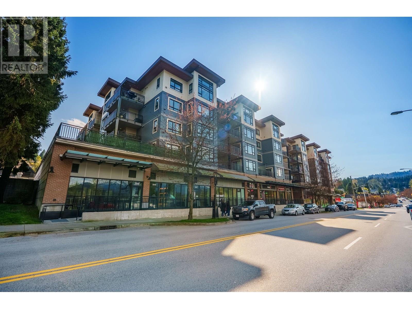 418 2525 CLARKE STREET, Port Moody