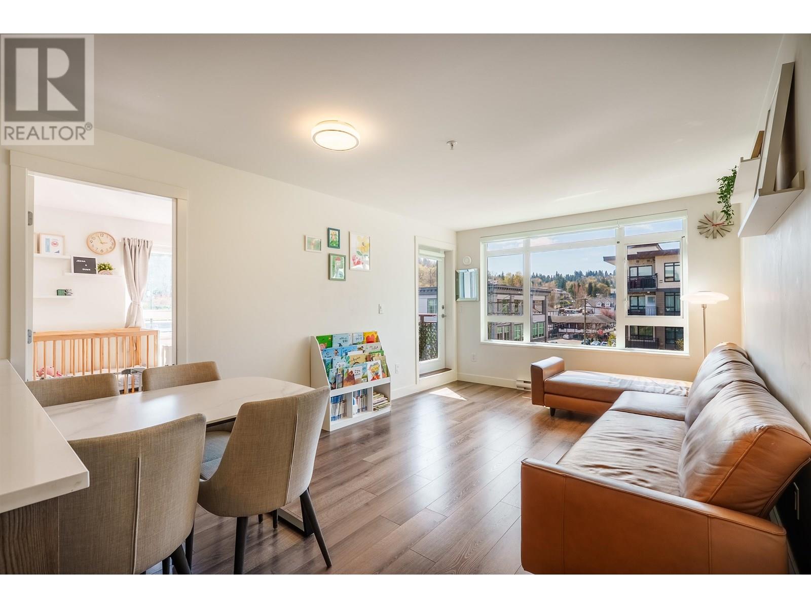 418 2525 CLARKE STREET, Port Moody