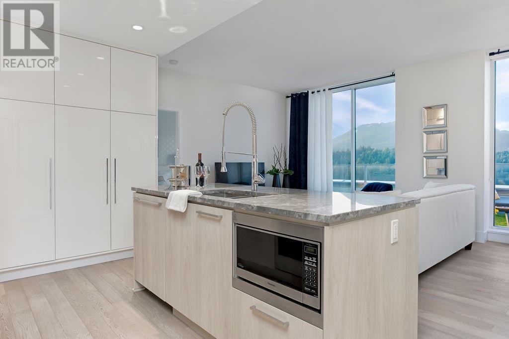 Photo 6 of 2801 680 Seylynn Crescent, North Vancouver BC