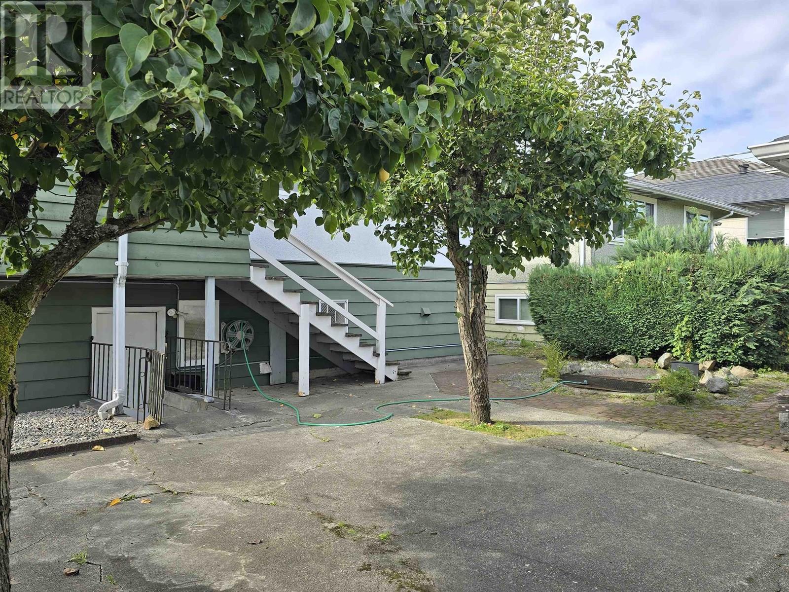 Photo 16 of 3369 Price Street, Vancouver BC
