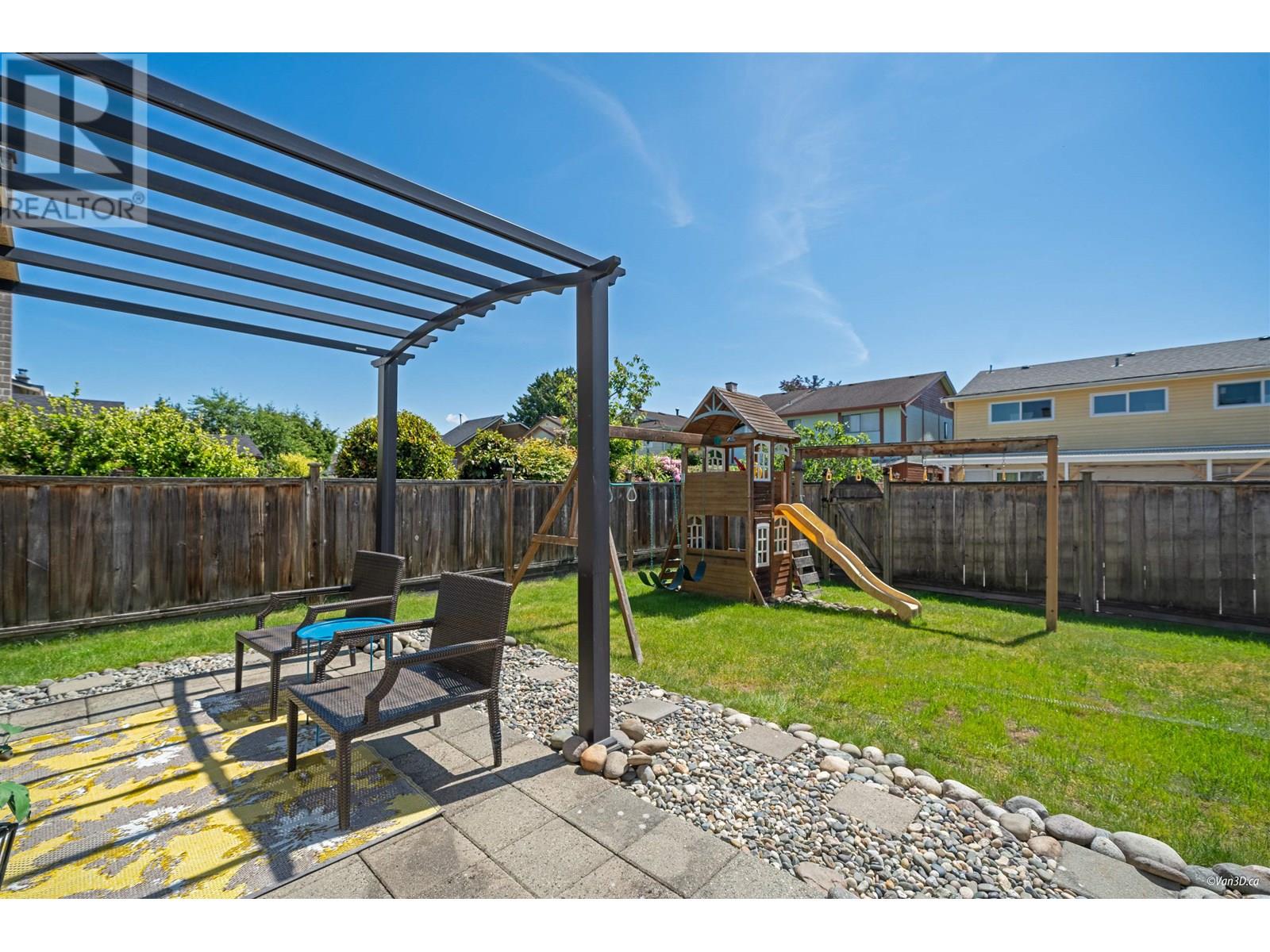 Photo 21 of 9666 Ashwood Drive, Richmond BC