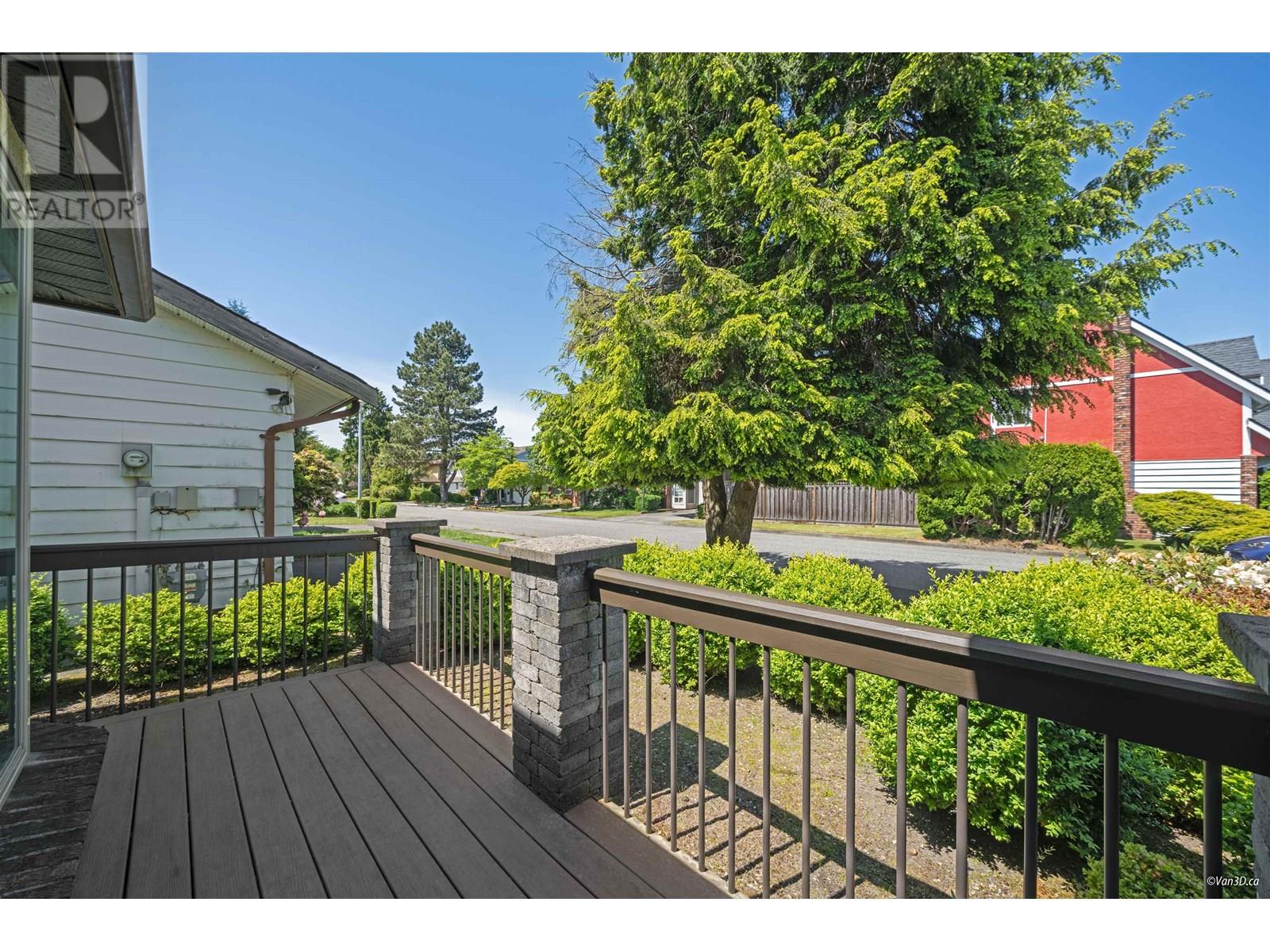 Photo 37 of 9666 Ashwood Drive, Richmond BC