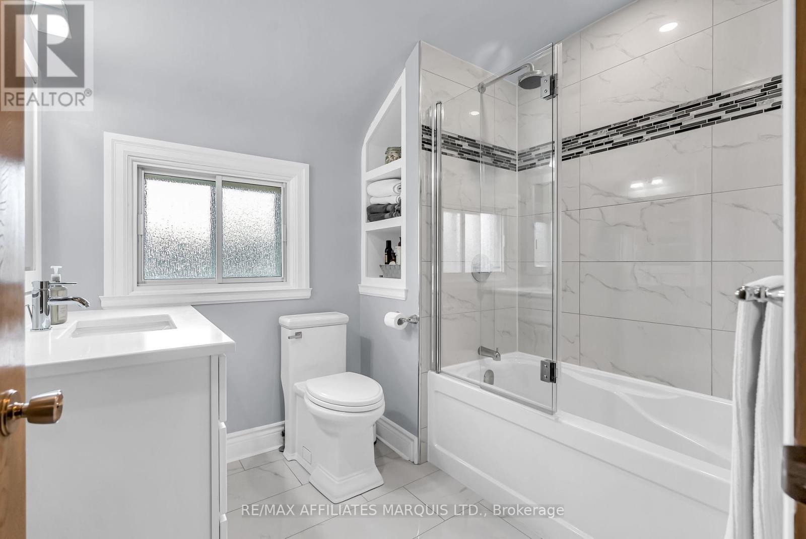 Photo 14 of 1601 Peter Street, Cornwall ON