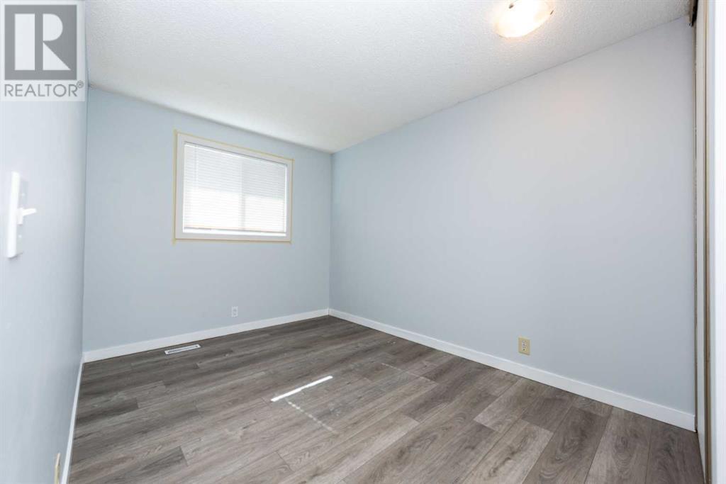Single Family House for Sale in   Street NE Castleridge Calgary 